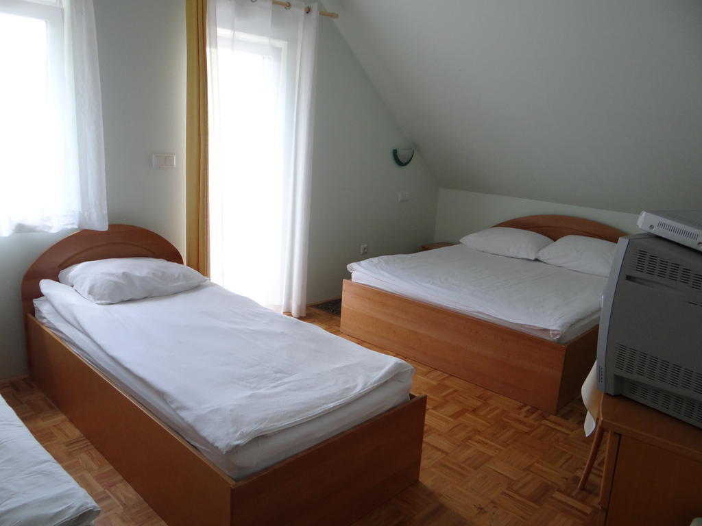 Rooms Hochkraut Celje Camera foto